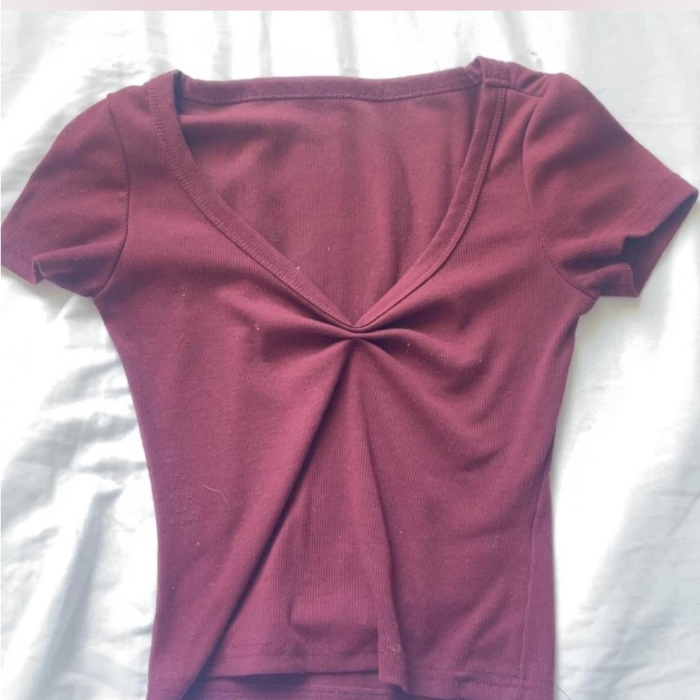 SHEIN Burgundy V-Neck Short Sleeve Top